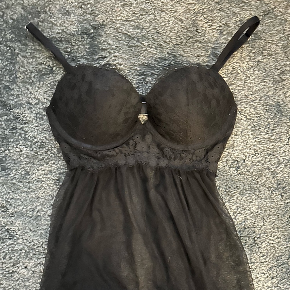 Black Lace VS Lingerie